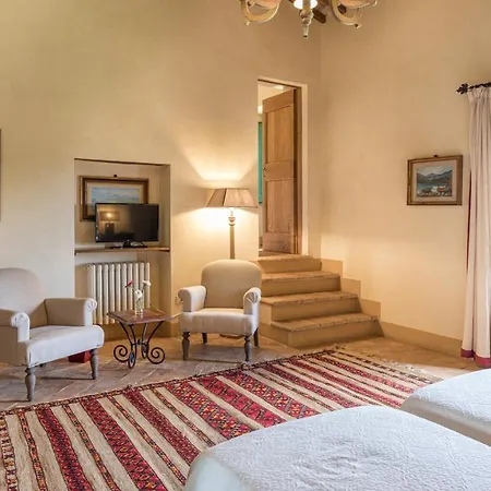 Casale Piattini 10, Emma Willa